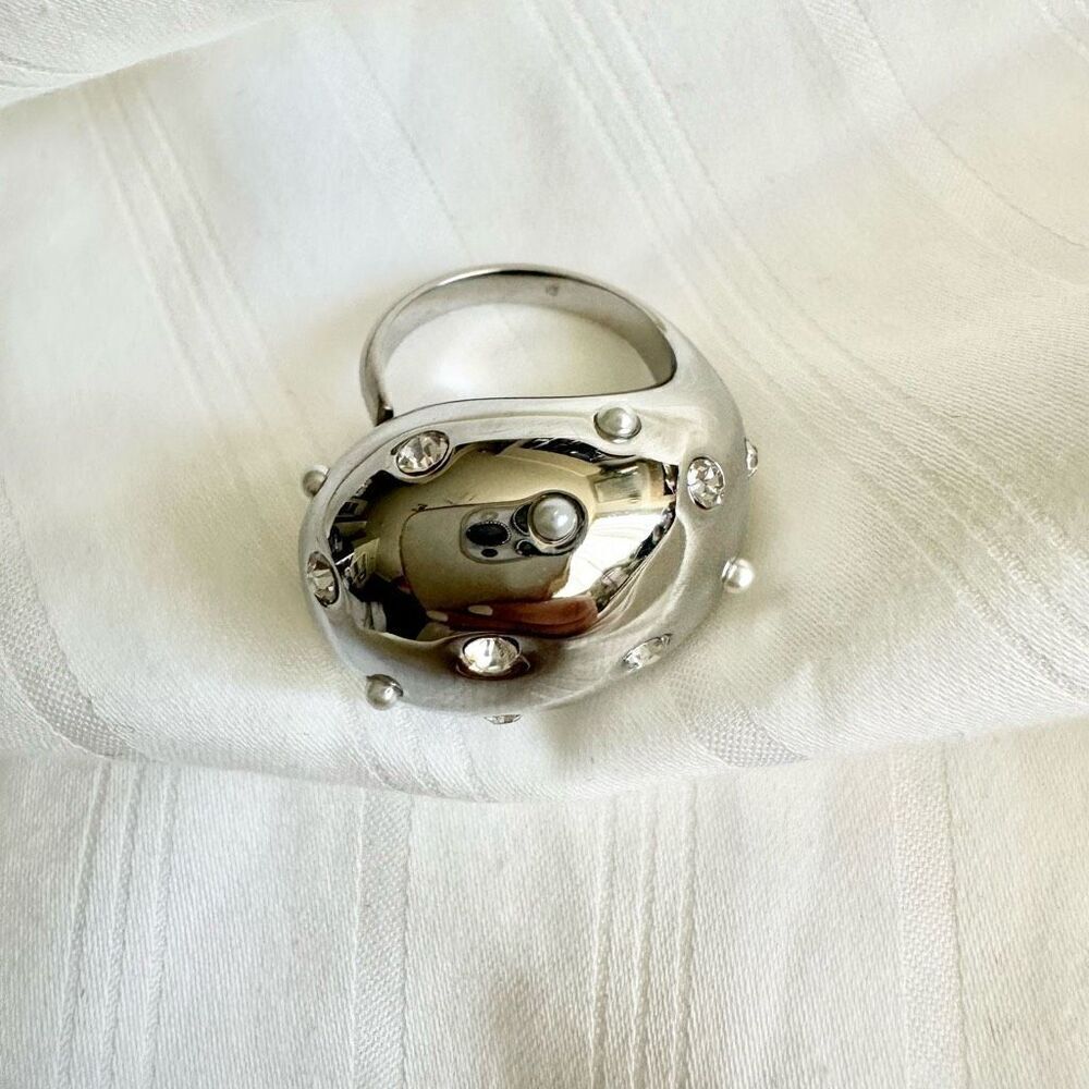 Mod bulb adjustable ring with cubic zirconia and pearls
